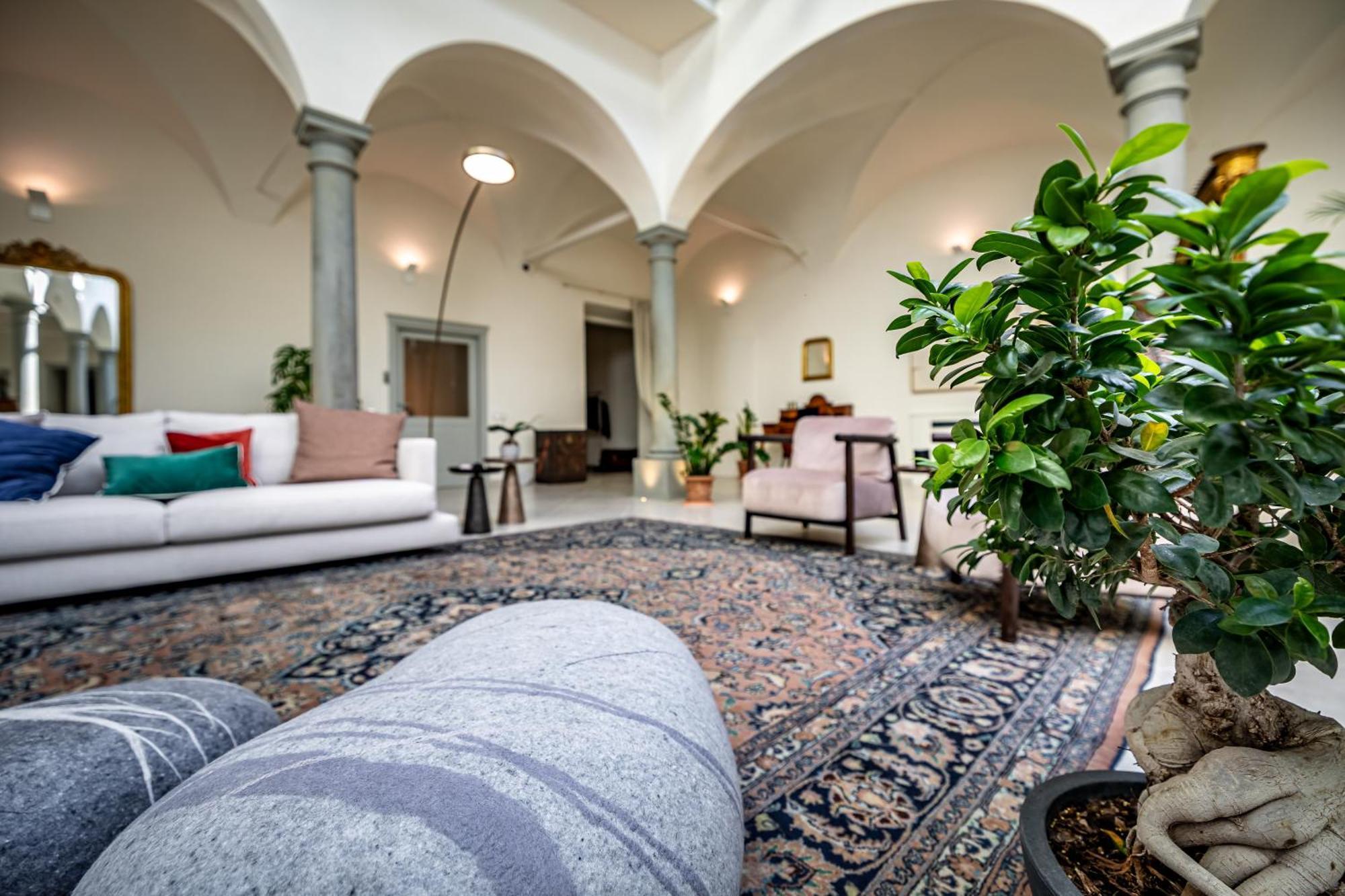 فلورنس Dimora Collection - Le Corti - Boutique Luxury Suites In A Restored 13Th Century Convent, With Sauna And Gym (Adults Only) المظهر الخارجي الصورة