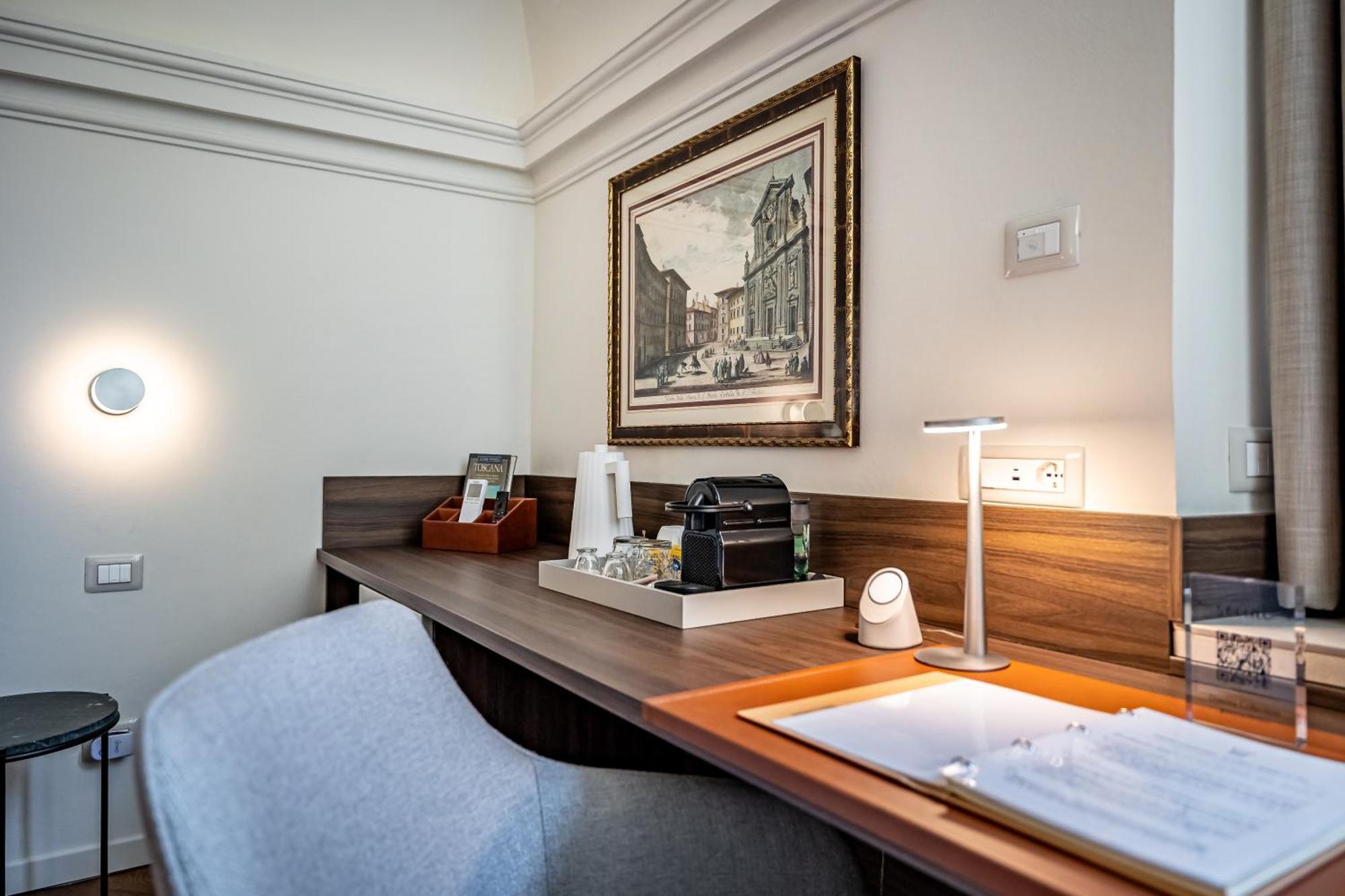فلورنس Dimora Collection - Le Corti - Boutique Luxury Suites In A Restored 13Th Century Convent, With Sauna And Gym (Adults Only) المظهر الخارجي الصورة